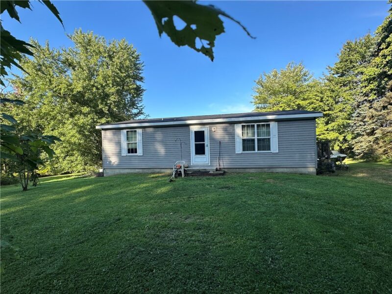 190 McGregor Road — photo 3