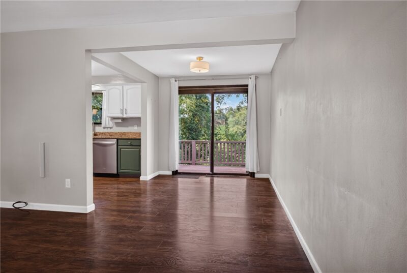 106 Susan Dr — photo 5