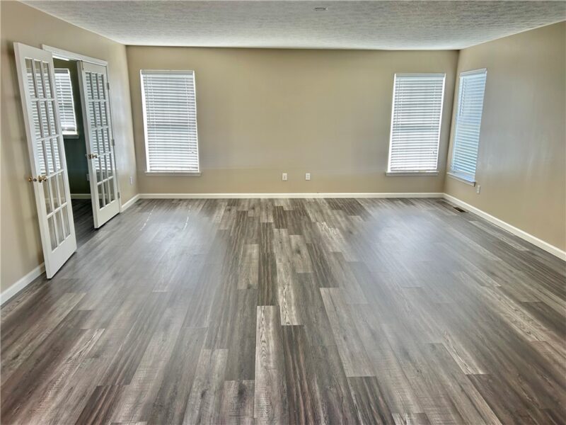 114 Majestic Dr — photo 4