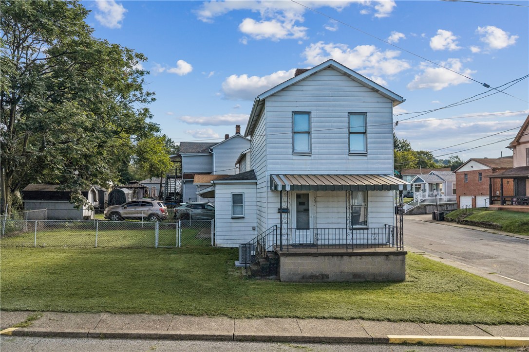 337 Maryland Ave — photo 1