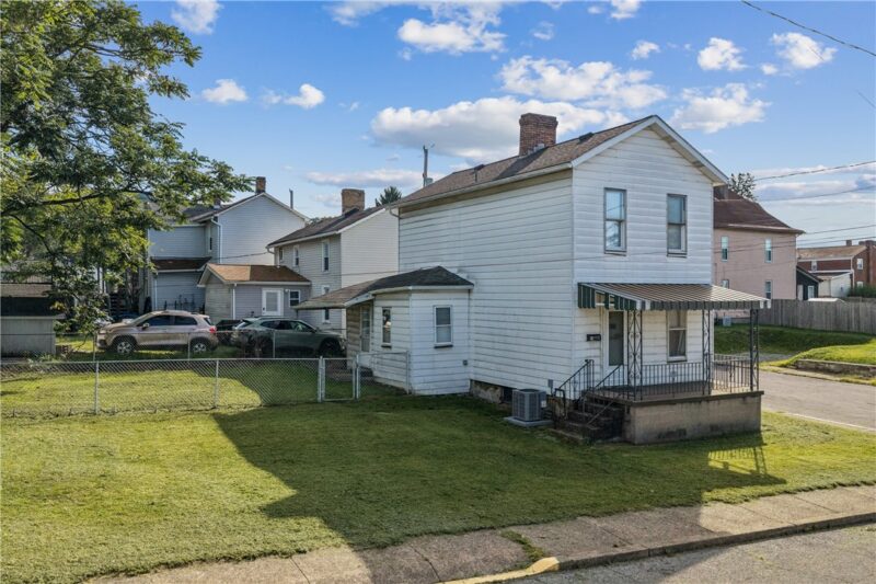 337 Maryland Ave — photo 2