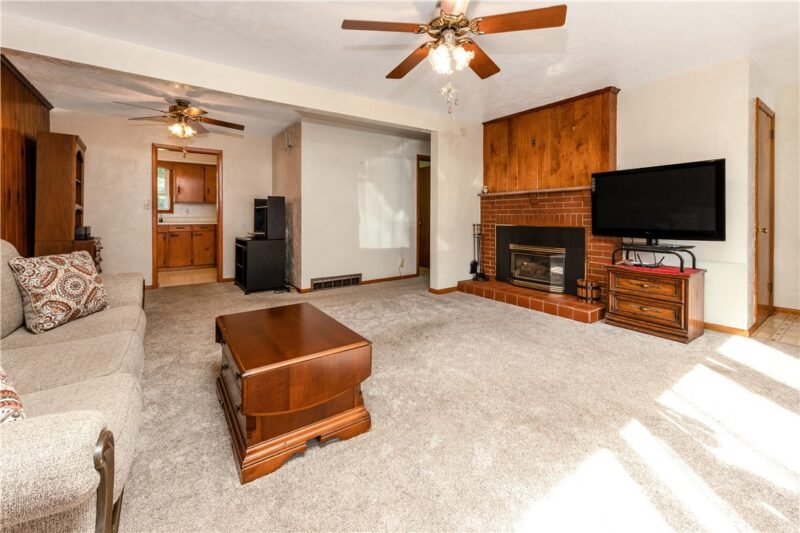 649 N Liberty Rd. — photo 6