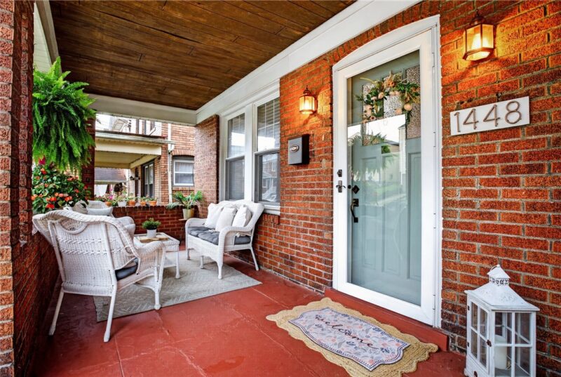 1448 Bellaire Place — photo 4