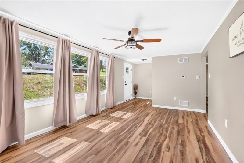 11083 Bouldin Road — photo 4