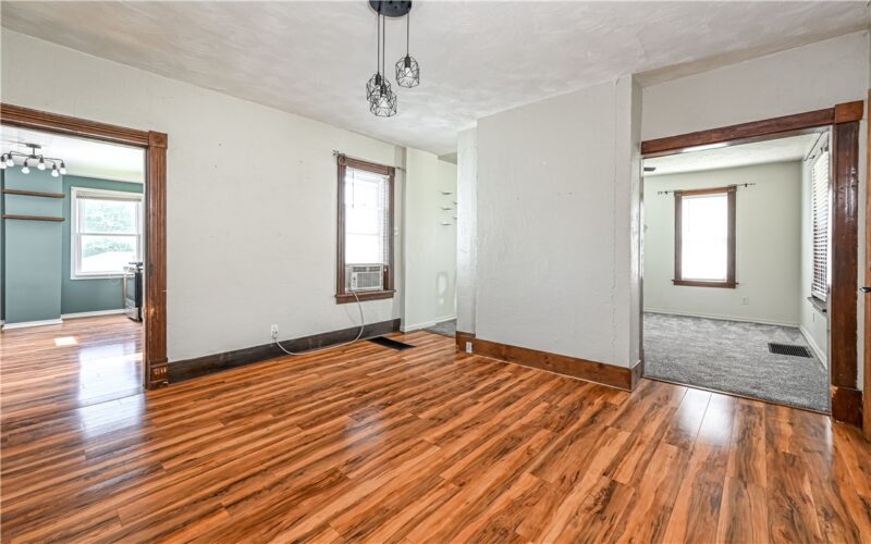 114 Beaver St — photo 8