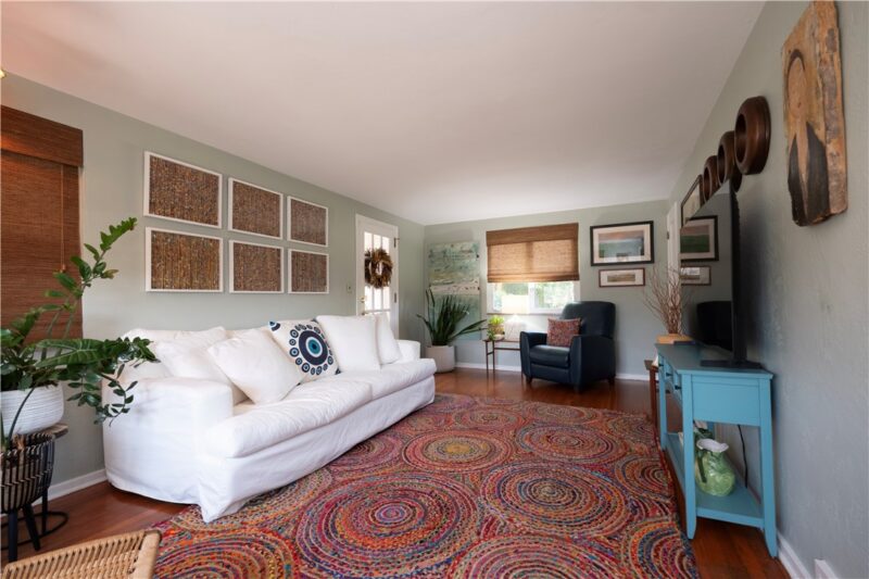 567 Dorchester Ave — photo 3