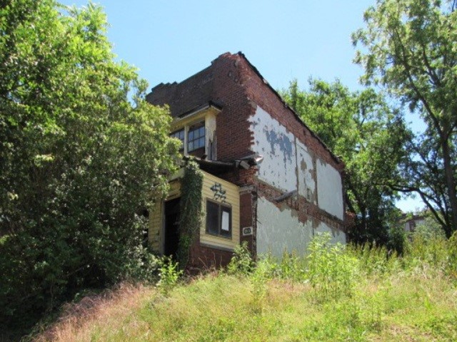 1215 W North Ave — photo 1