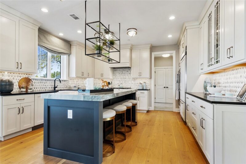 107 Shadow Ridge Drive — photo 6