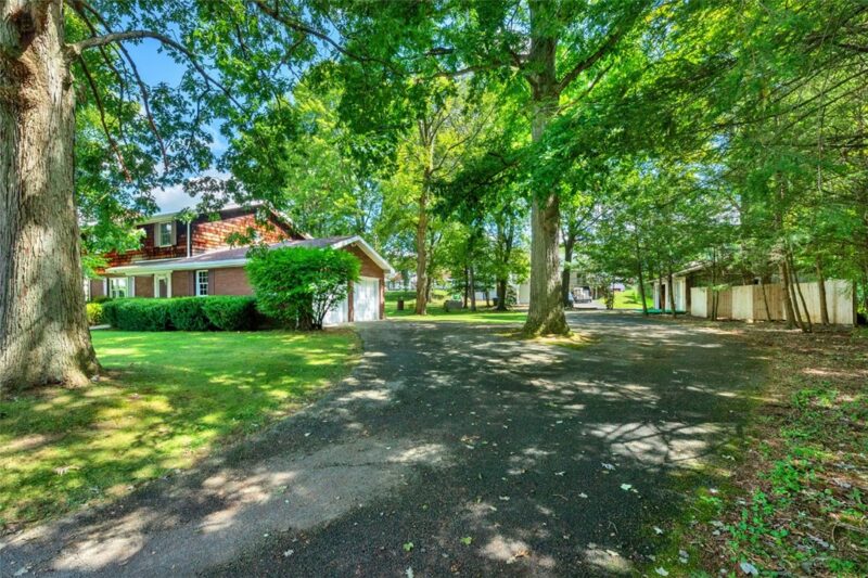 1315 Sycamore St — photo 3