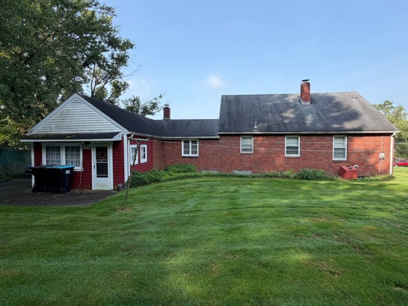 1439 Maple Drive — photo 4