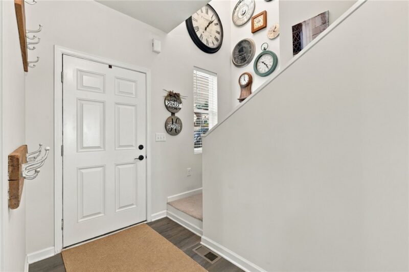 540 Blackstone St — photo 5