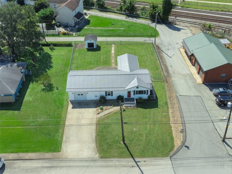 611 W Gibson Ave — photo 7