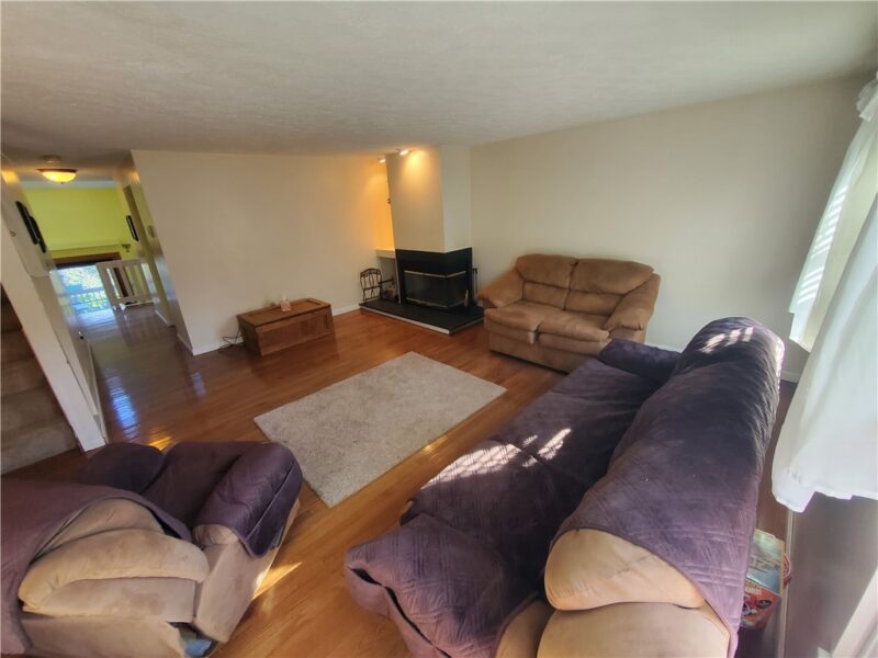 2635 Hunters Point Dr — photo 4