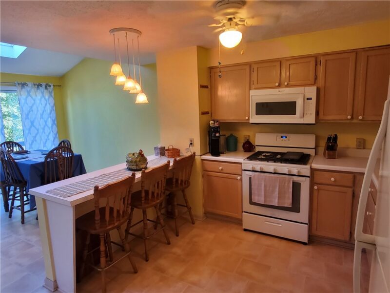 2635 Hunters Point Dr — photo 7