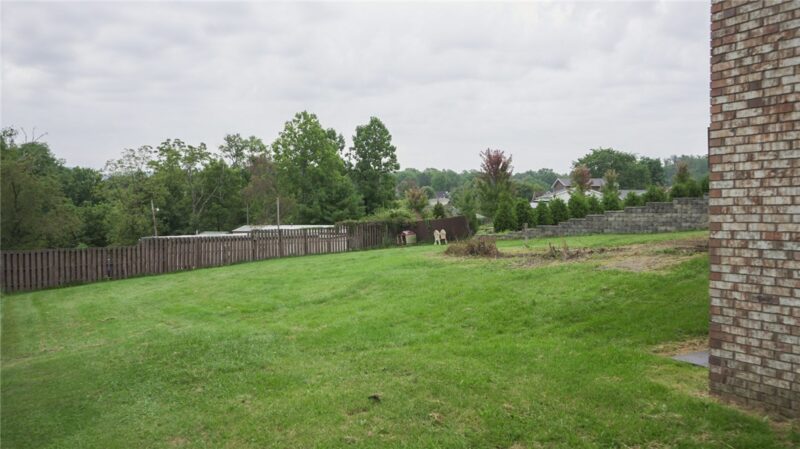 204 David Dr — photo 4