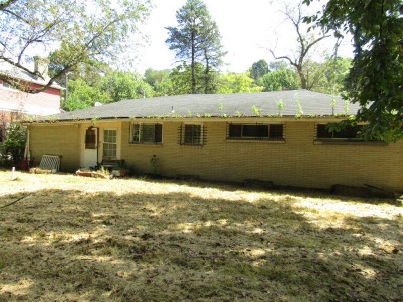 2115 Laketon Rd — photo 5