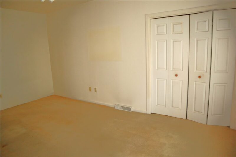 308 College AVENUE — photo 8