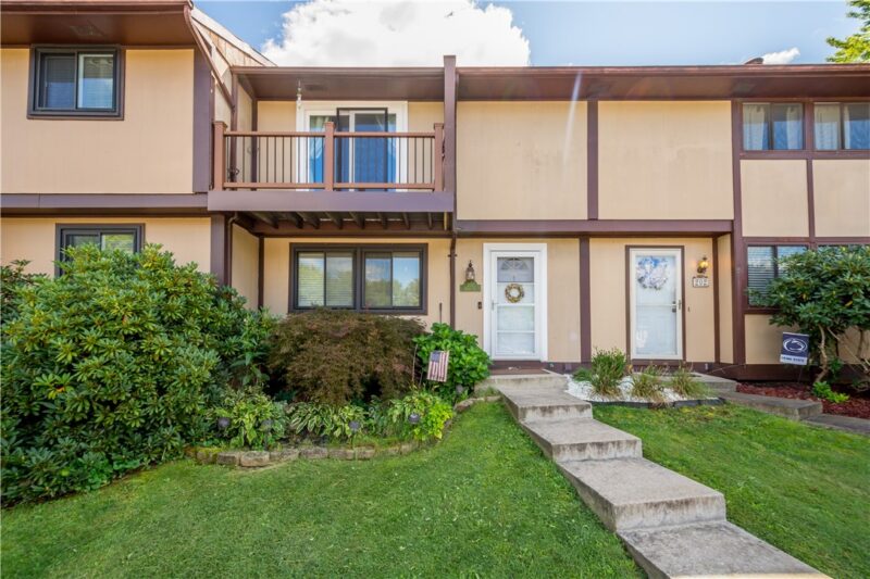 203 Walden Way — photo 4