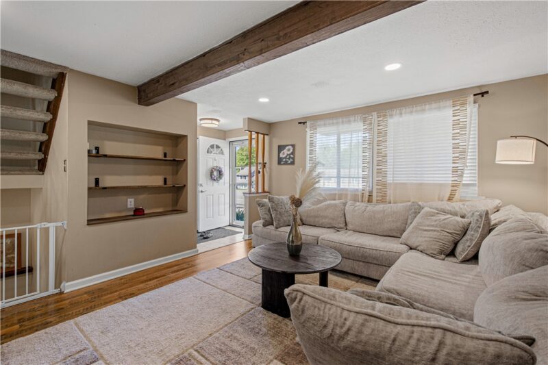 203 Walden Way — photo 7