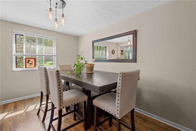 203 Walden Way — photo 8
