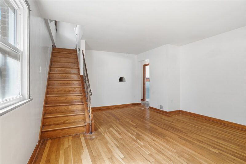 1515 Ridge Ave — photo 6