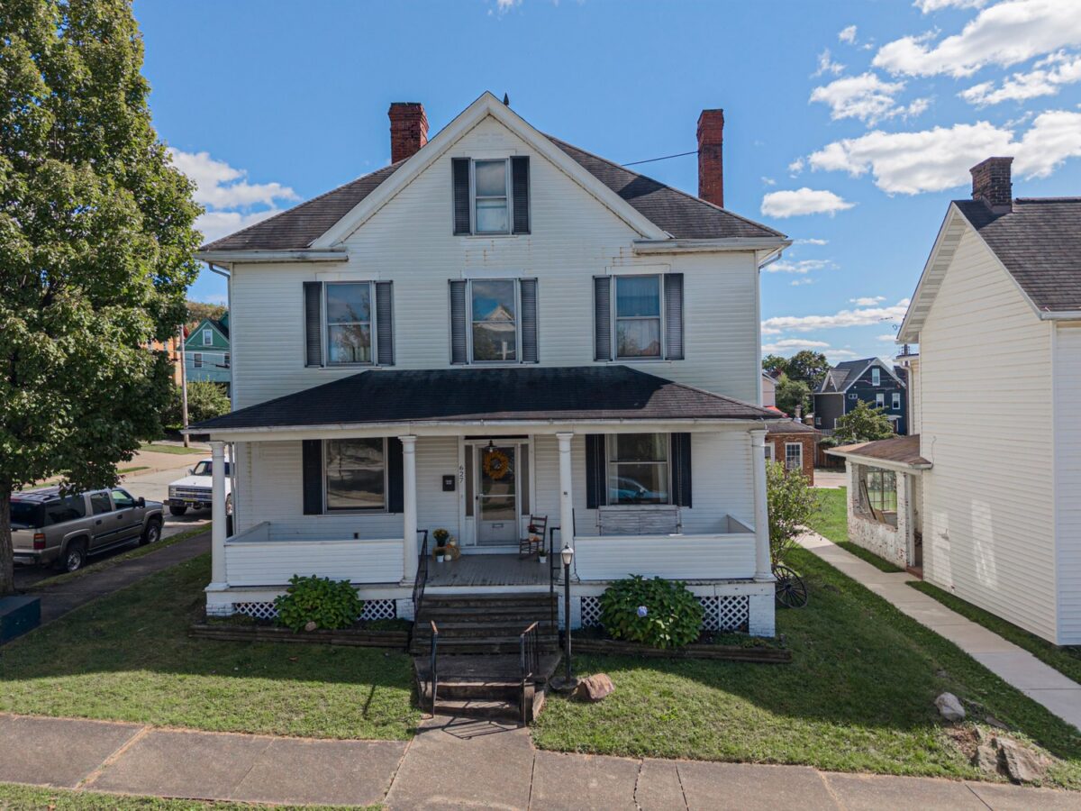 627 Weldon STREET — photo 1