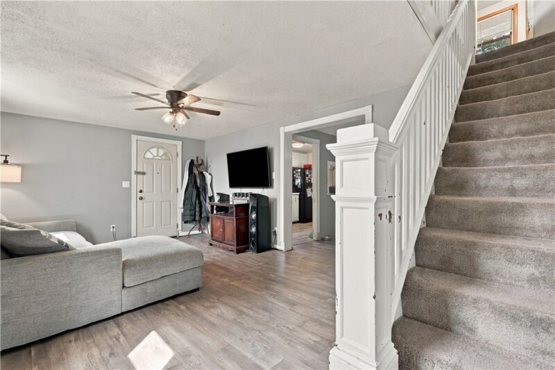 624 Spang Ave — photo 4