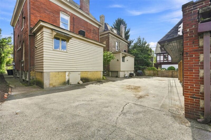 6211 Kentucky Ave — photo 3