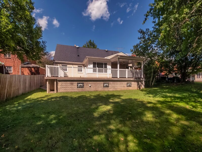 1018 Edgewood Road — photo 4
