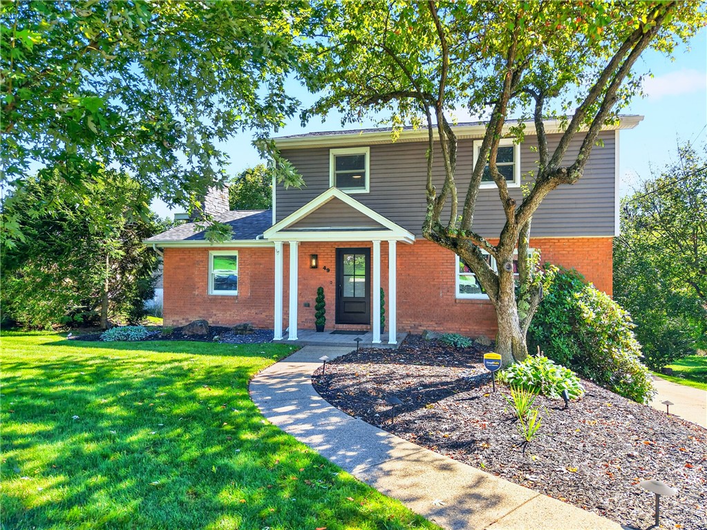 49 Norfolk Drive — photo 1