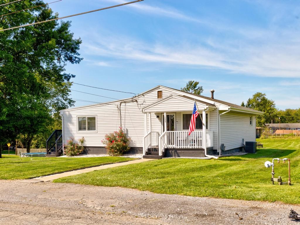 133 Mengel Ave — photo 1