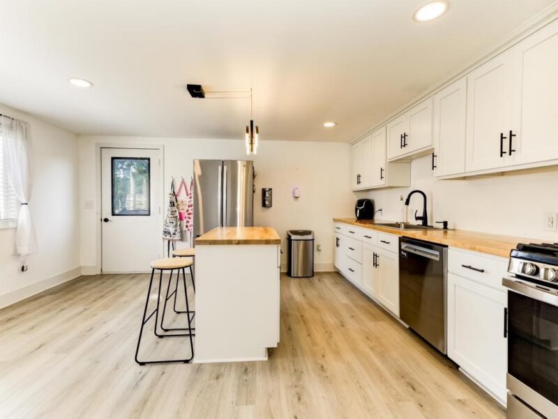 133 Mengel Ave — photo 8