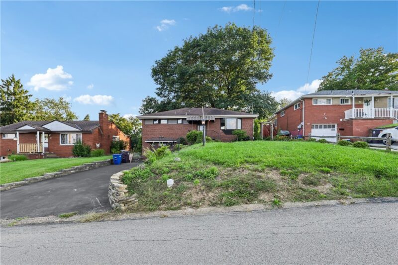 478 Balconade Dr — photo 4