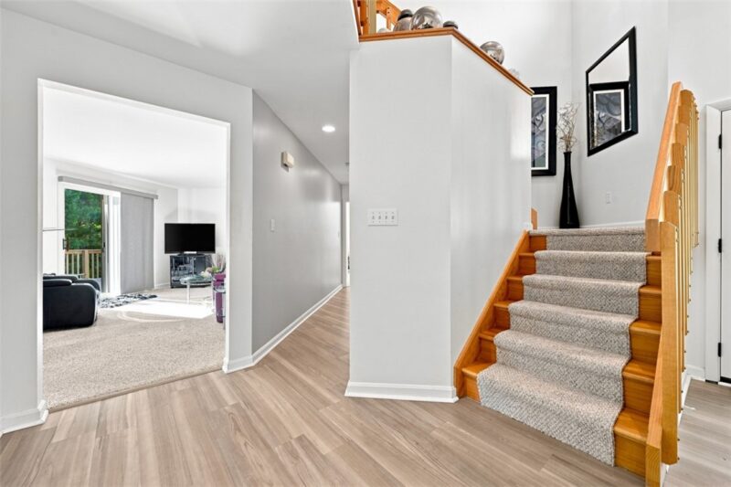 106 Sandlewood Dr — photo 6