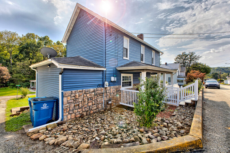433 Bridge Street — photo 3
