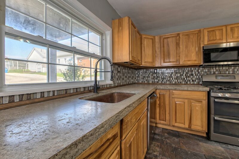 433 Bridge Street — photo 8