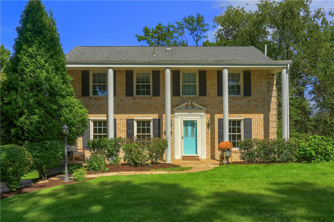 1225 Montclair Drive — photo 1
