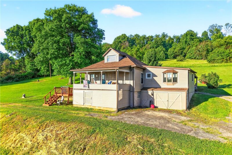 2774 Schwirian Dr — photo 3
