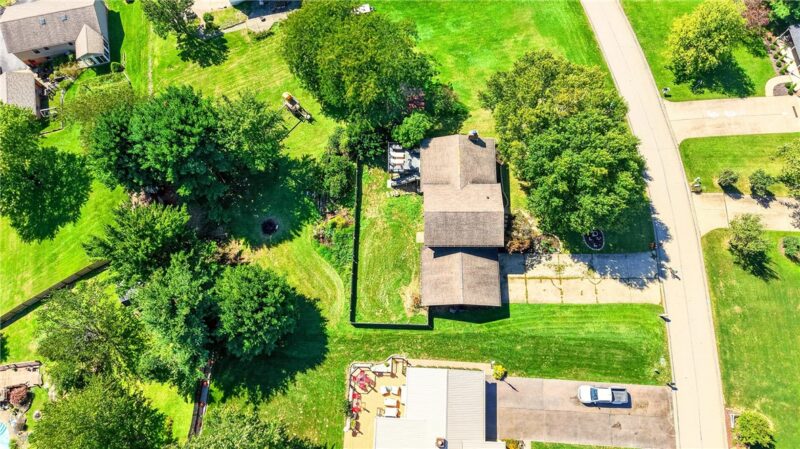 3086 Investors Rd — photo 3