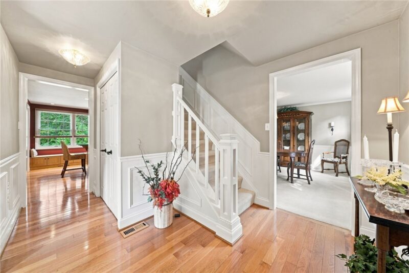 1532 Glenwood Rd — photo 2