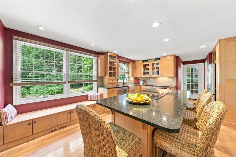1532 Glenwood Rd — photo 6