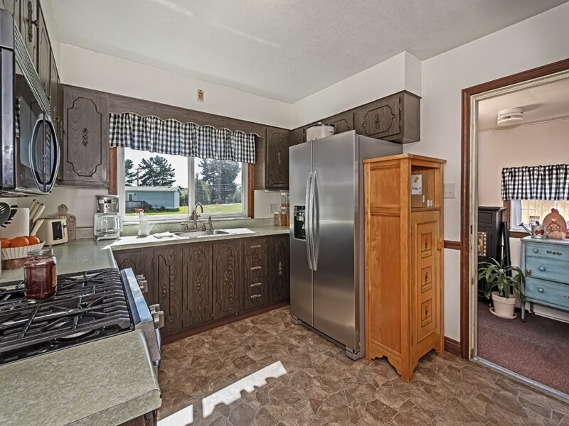 256 Hawthorne Ln — photo 5