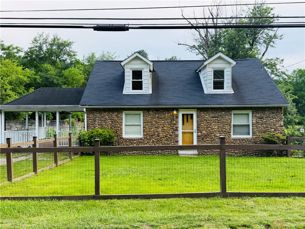 813 New Geneva Rd — photo 1