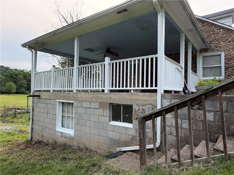 813 New Geneva Rd — photo 3