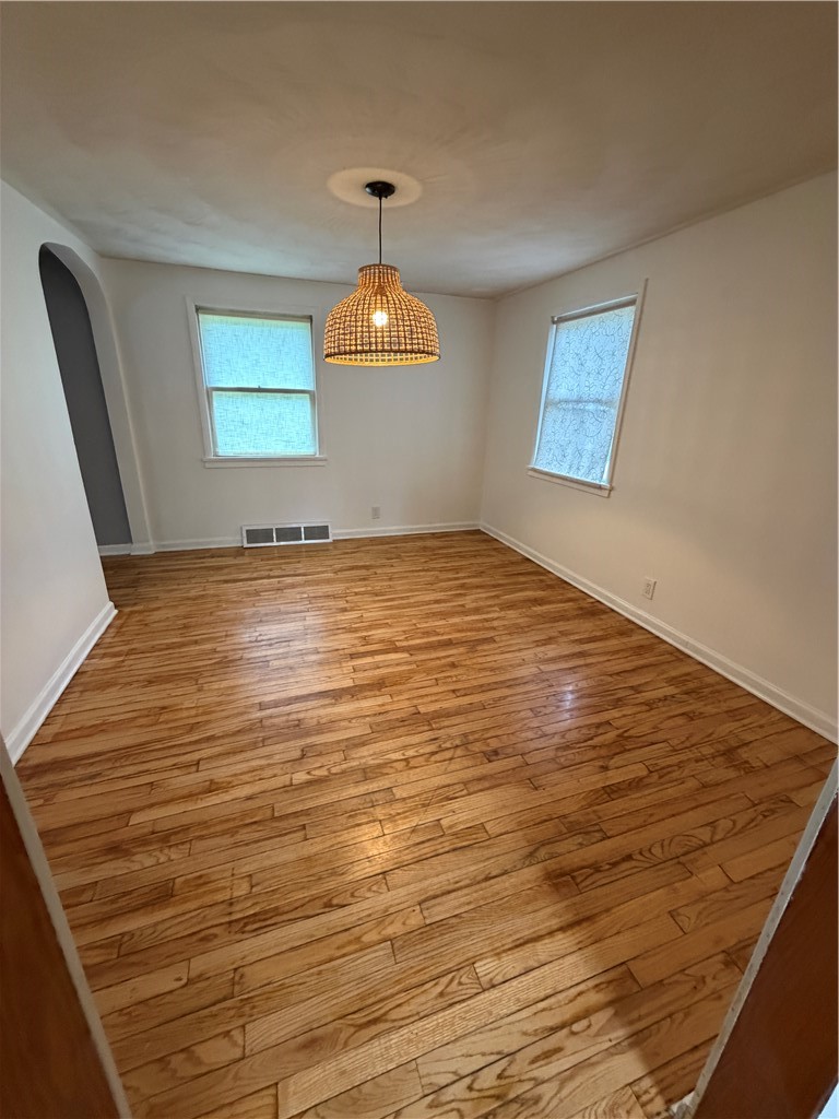 813 New Geneva Rd — photo 7