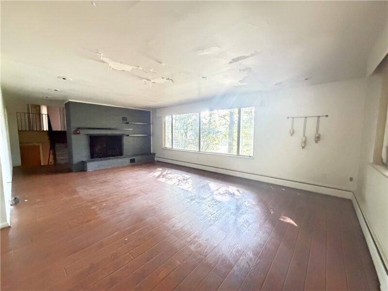 818 Fender Lane — photo 4
