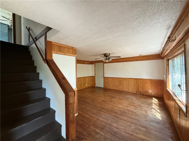 180 Swank Street — photo 4
