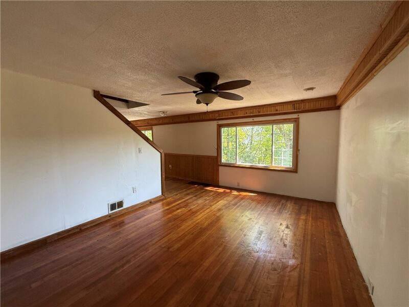 180 Swank Street — photo 5