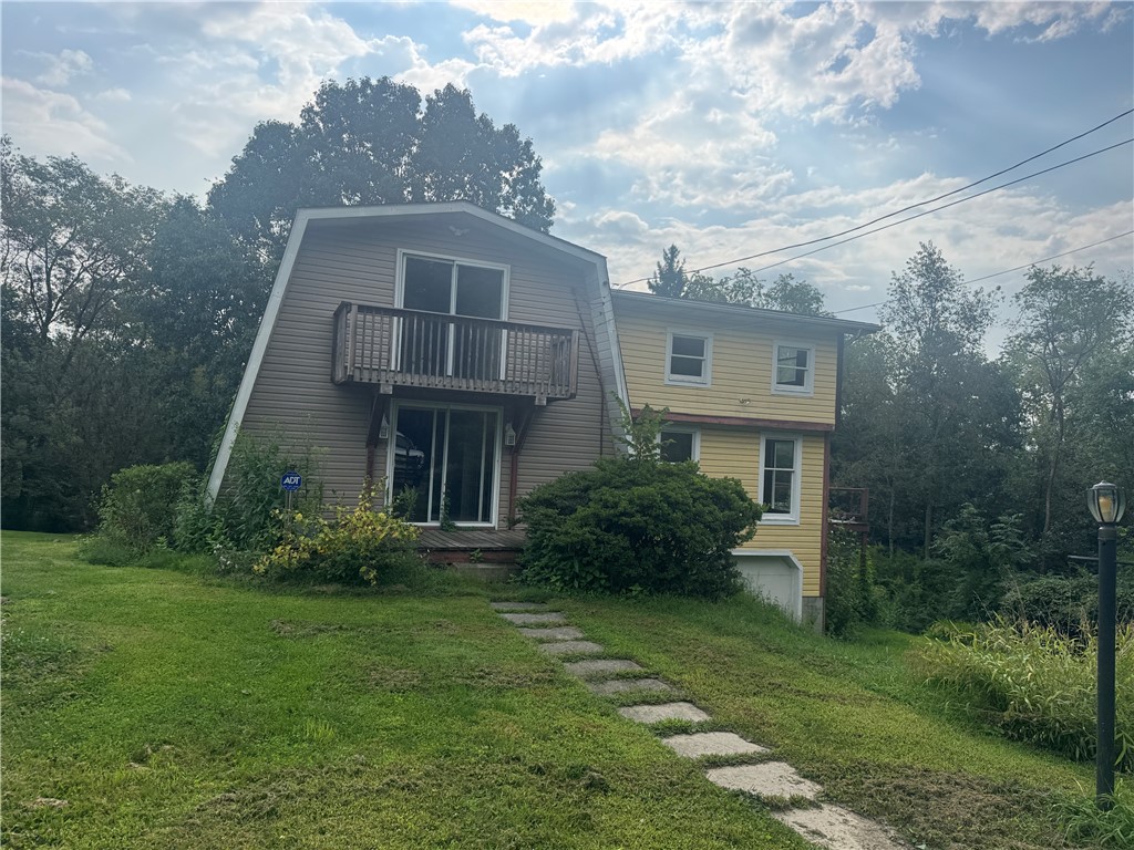275 Oliver Ave — photo 1
