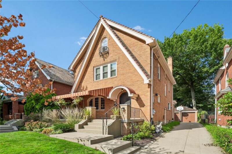 6929 Rosewood — photo 2